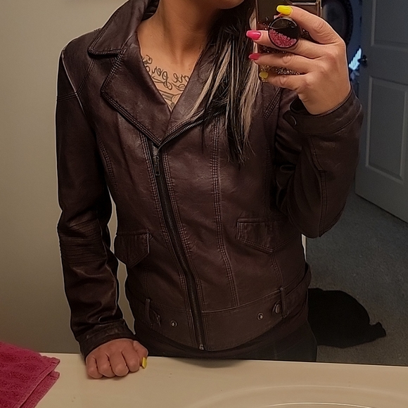 NWOT Kut from the Kloth grey faux leather moto jacket - Picture 8 of 10